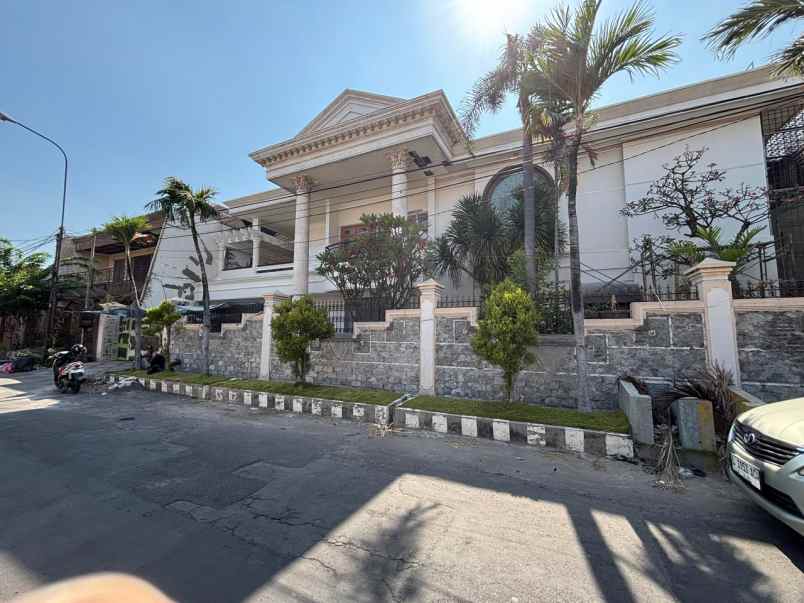 dijual rumah dharmahusada