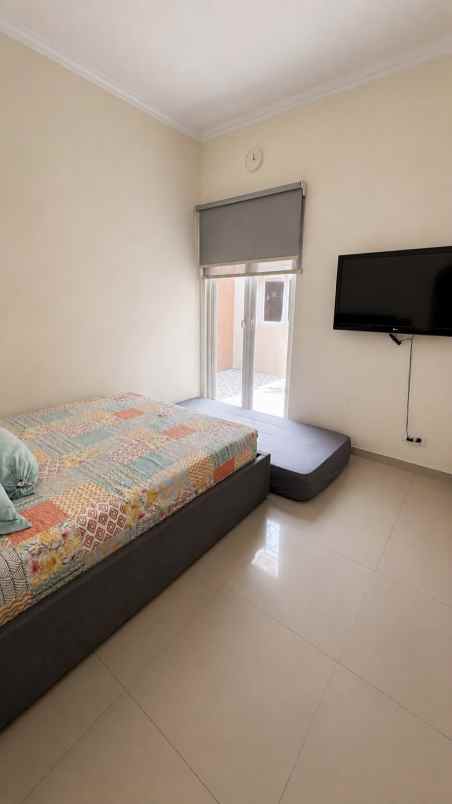 dijual rumah di graha padma krapyak semarang