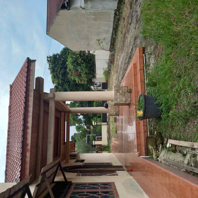 dijual rumah di jln delima panam