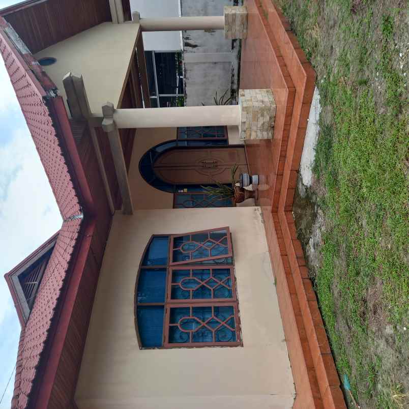 dijual rumah di jln delima panam