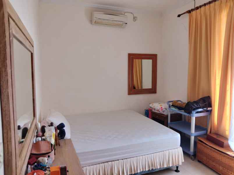 dijual rumah di lingk perumahan elite sanur