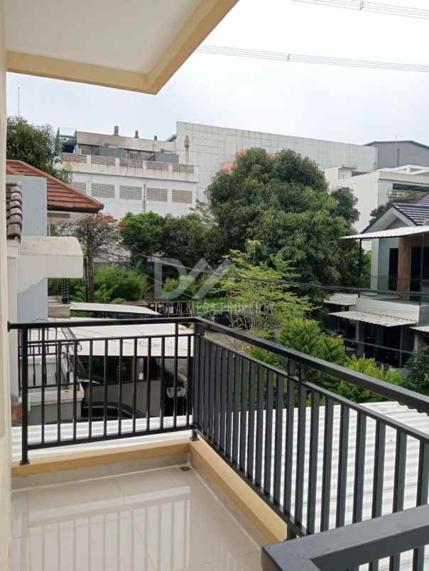 dijual rumah di sektor gading serpong