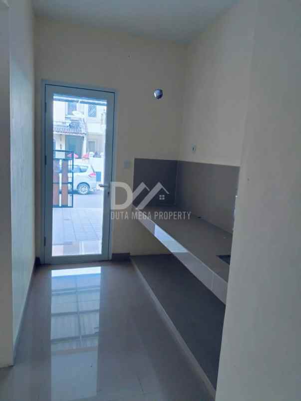 dijual rumah di sektor gading serpong