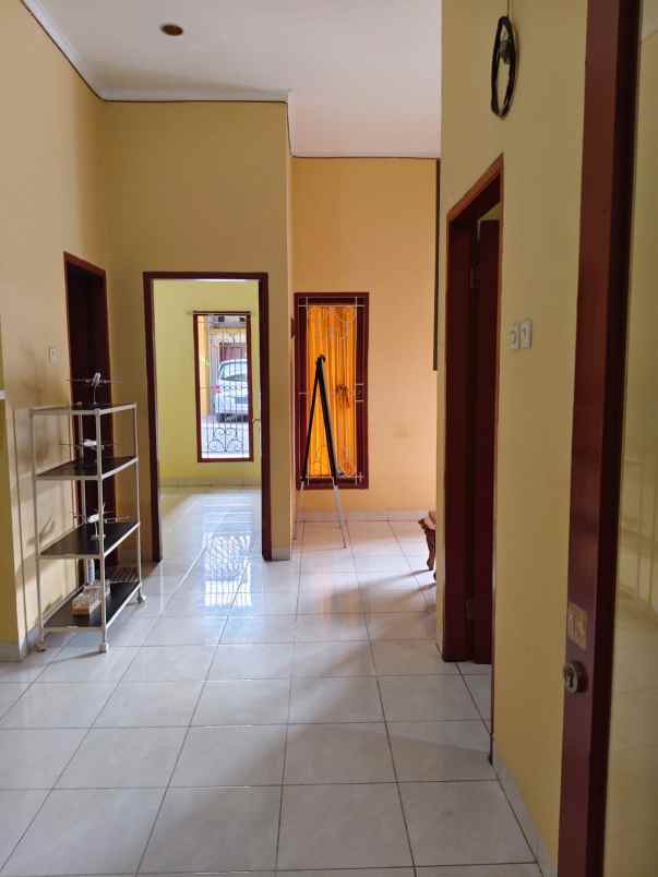 dijual rumah di tajur townhouse ciledug tangerang