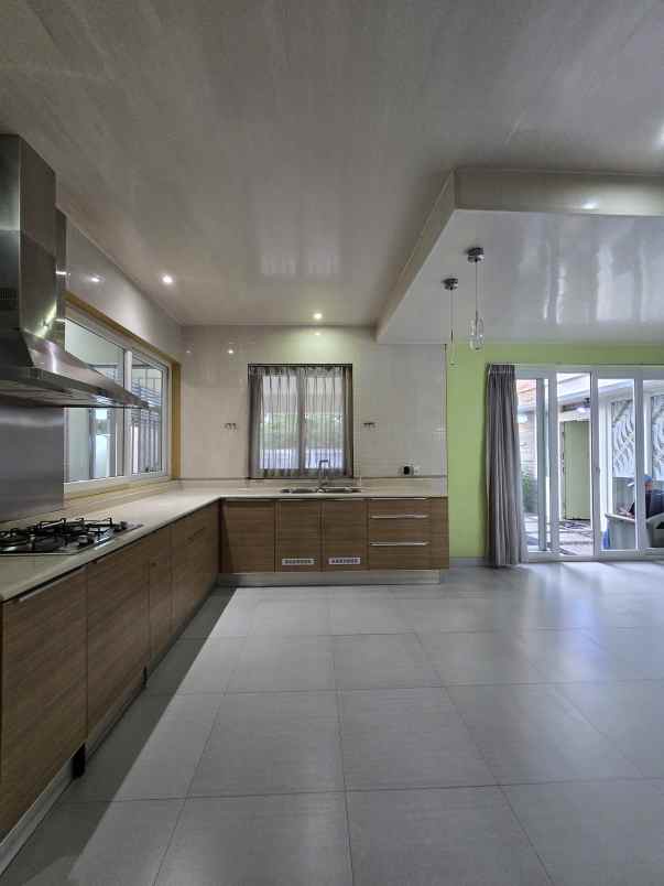 dijual rumah duren sawit