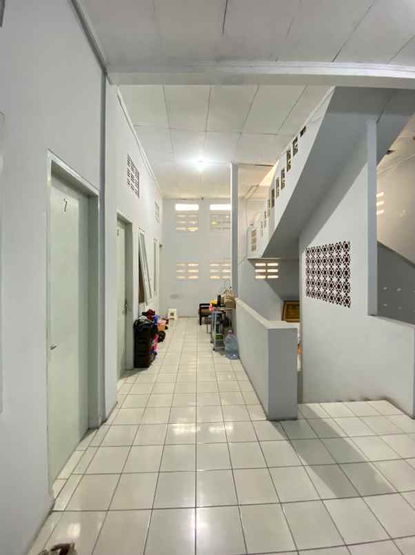 dijual rumah duren sawit