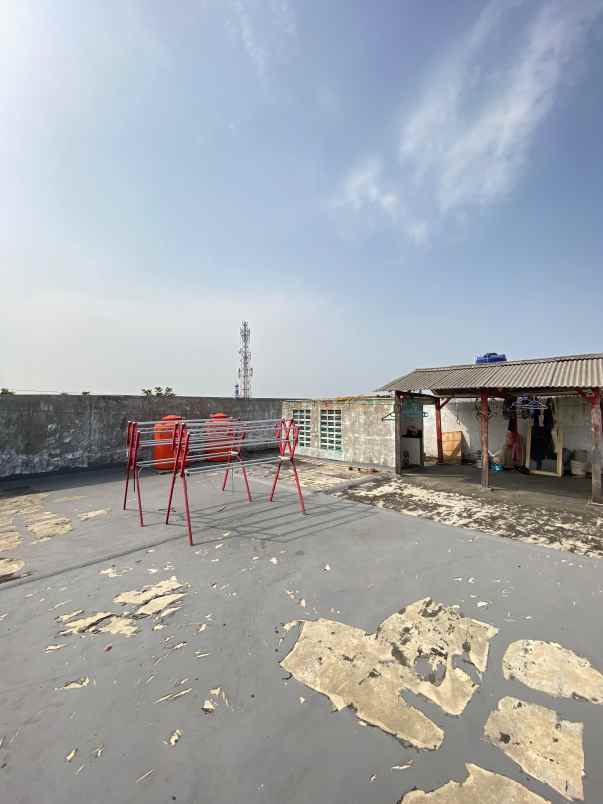 dijual rumah duren sawit