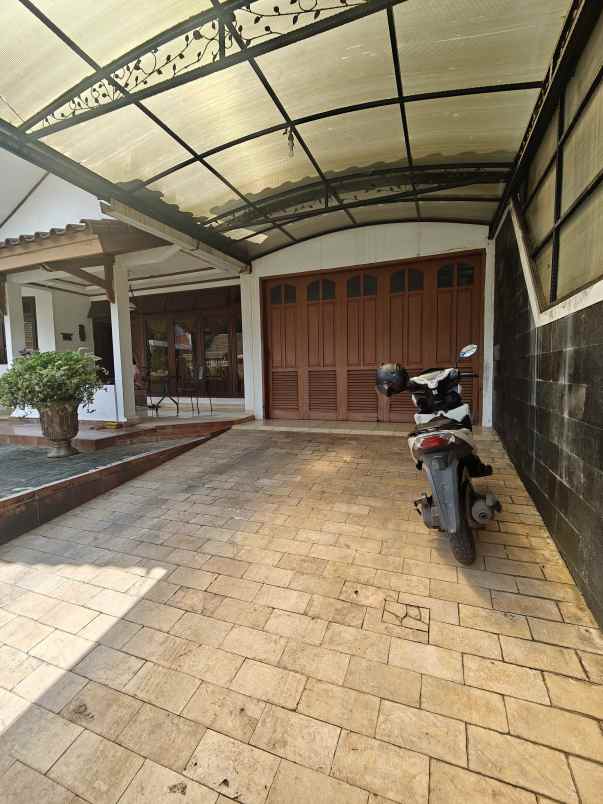 dijual rumah duren sawit jaktim