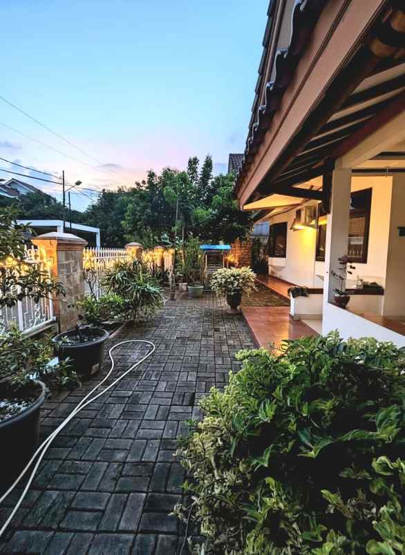 dijual rumah duren sawit jaktim