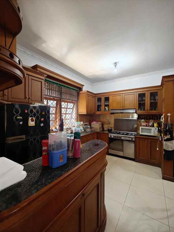 dijual rumah duren sawit jaktim