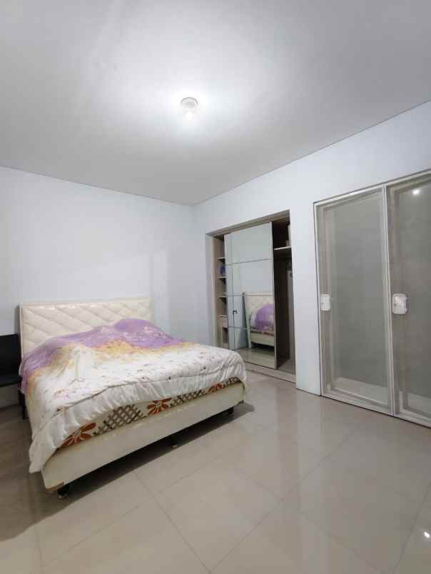 dijual rumah forest mansion