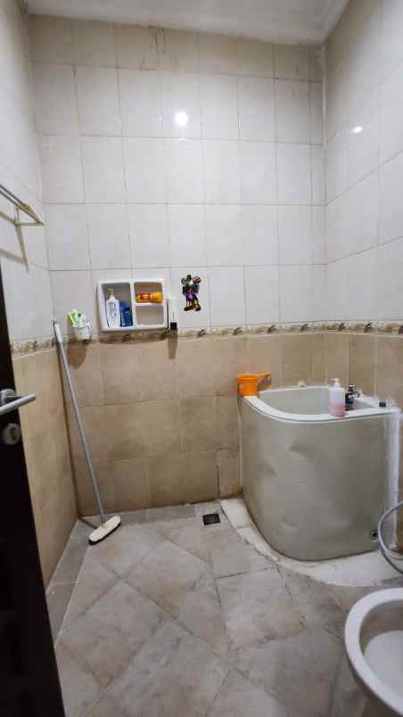 dijual rumah gading kusuma kelapa gading