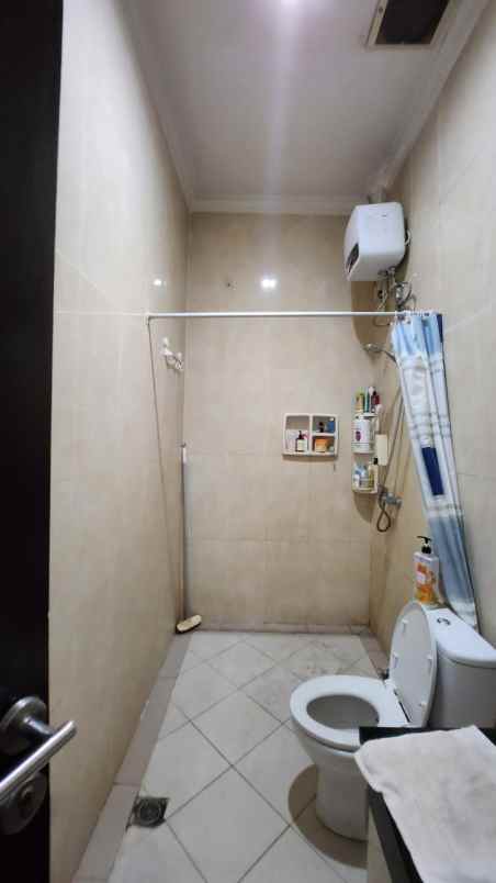 dijual rumah gading kusuma kelapa gading