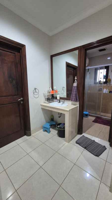 dijual rumah gading residence kelapa gading