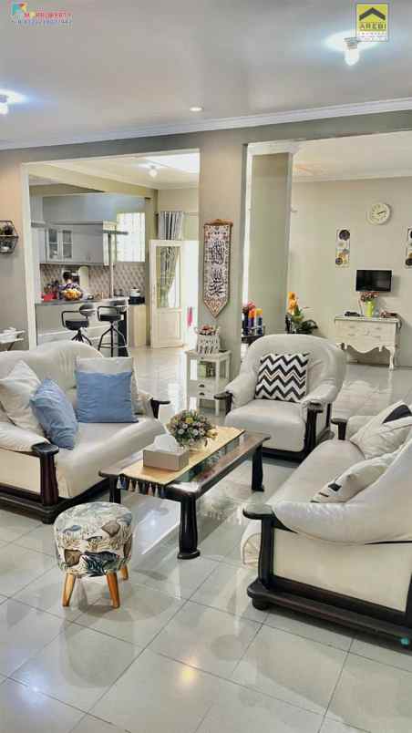 dijual rumah galaxy bekasi selatan kota