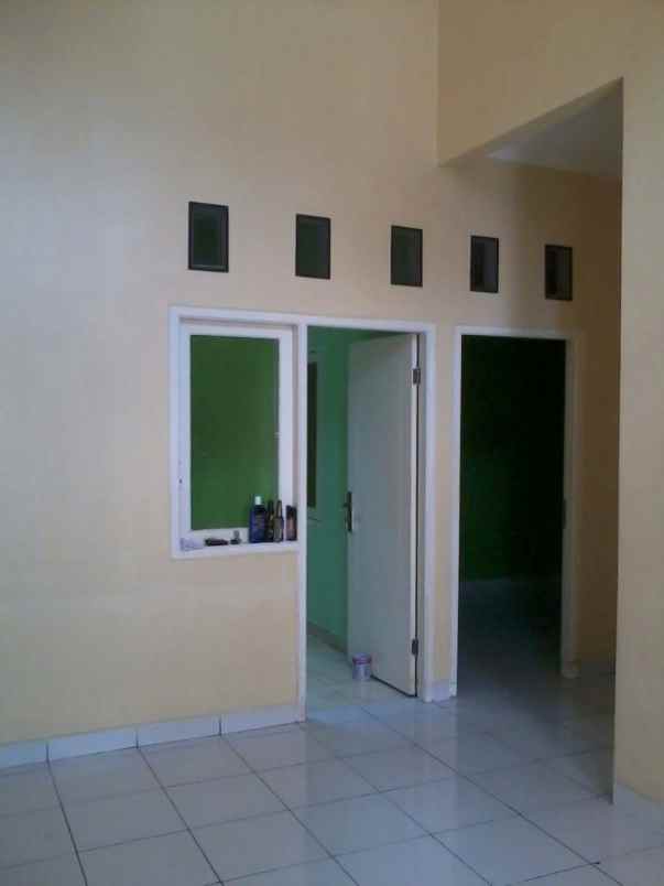 dijual rumah graha utama serpong