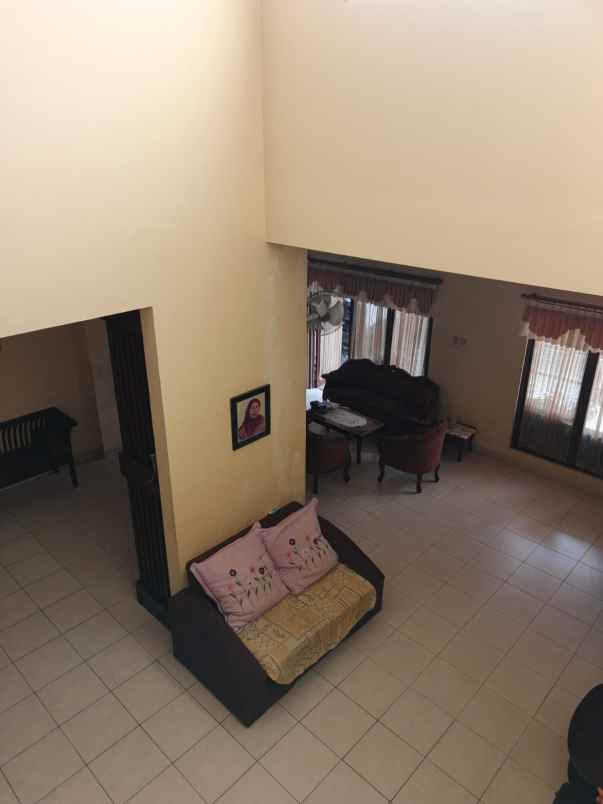 dijual rumah grand wisata bekasi