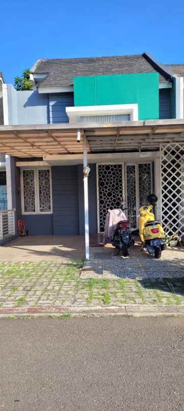 dijual rumah grand wisata cibubur