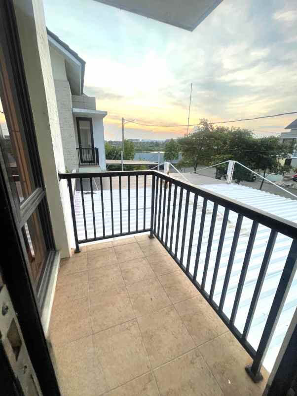 dijual rumah green ara harapan indah bekasi