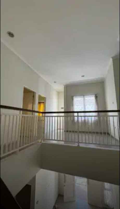 dijual rumah green resident pondok