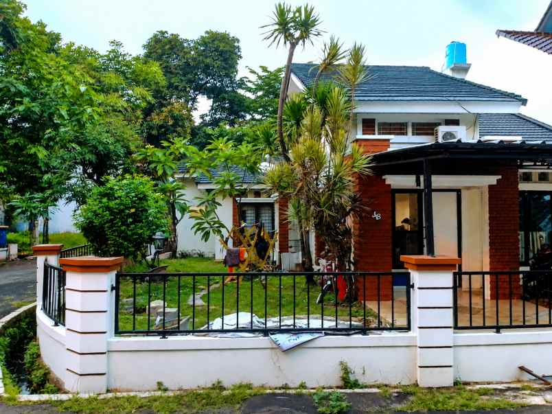 dijual rumah griya bintaro estate