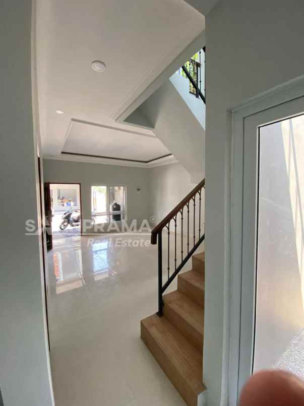 dijual rumah grogol limo depok