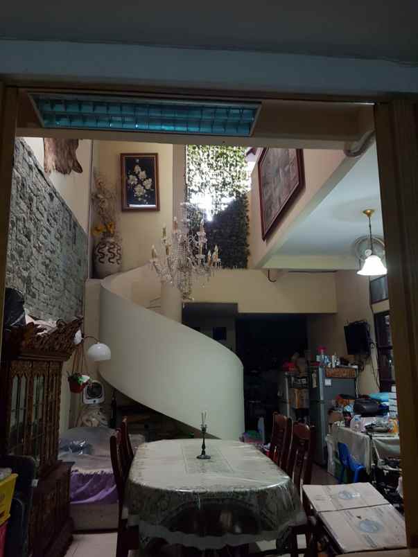 dijual rumah gunung