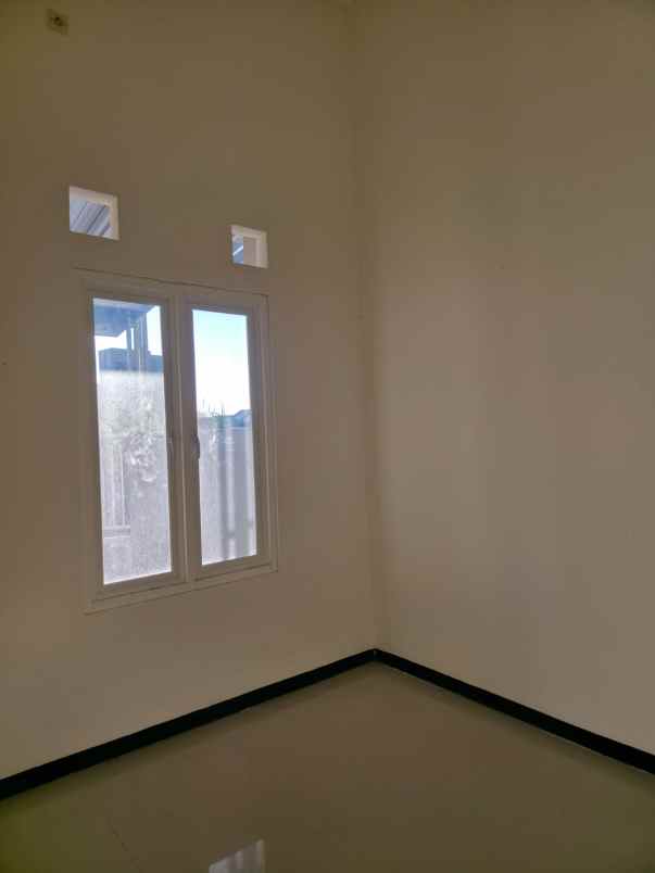 dijual rumah gunung anyar surabaya