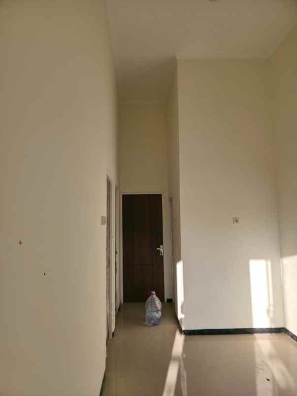 dijual rumah gunung anyar surabaya