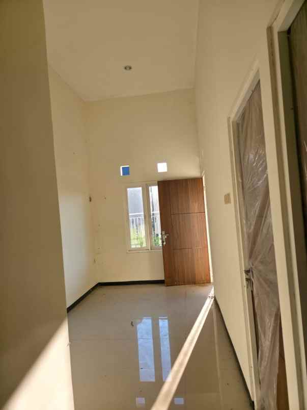 dijual rumah gunung anyar surabaya