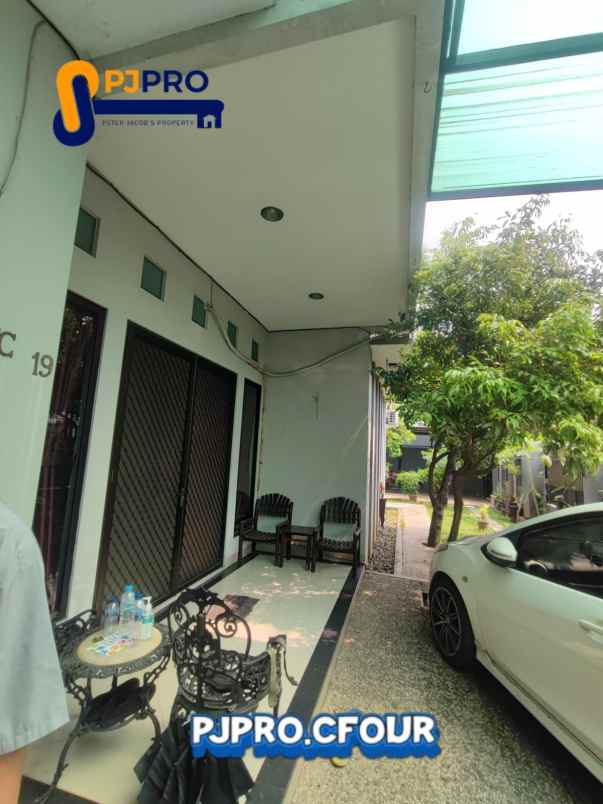 dijual rumah harapan indah