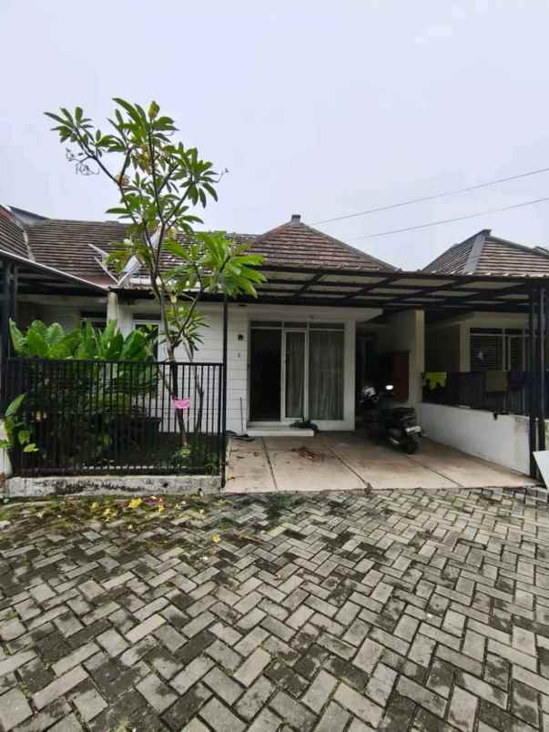 dijual rumah jagakarsa jakarta selatan