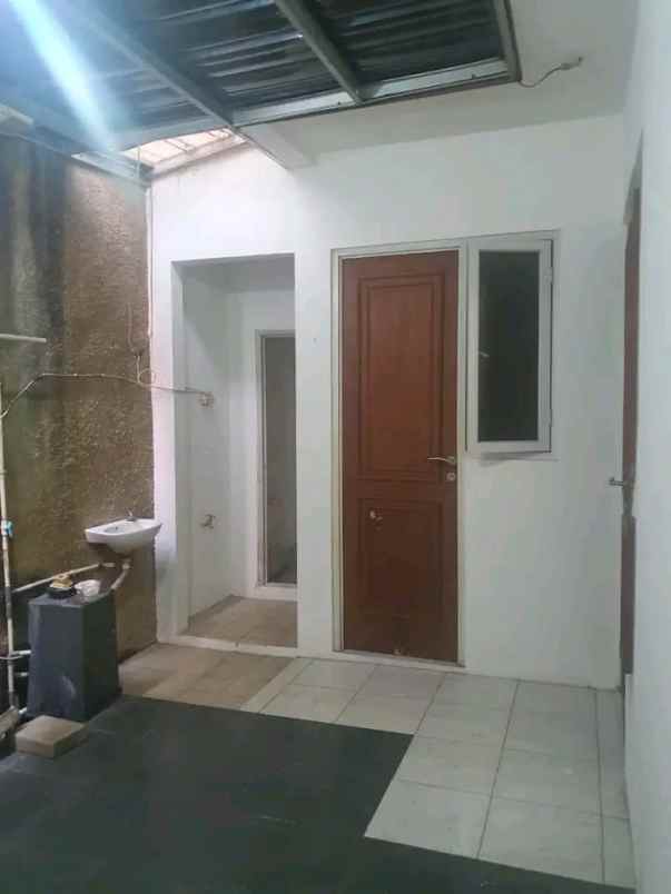 dijual rumah jagakarsa jakarta selatan