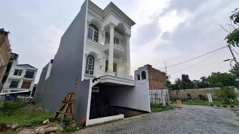 dijual rumah jagakarsa jakarta selatan dki