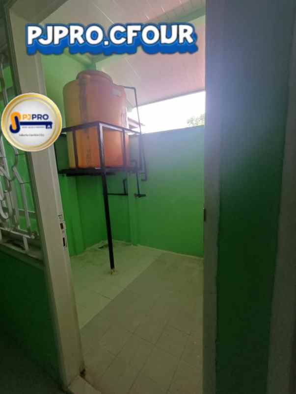 dijual rumah jalan alamanda