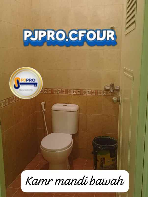 dijual rumah jalan alamanda