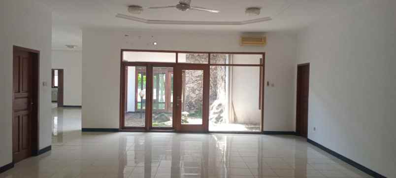 dijual rumah jalan bangka