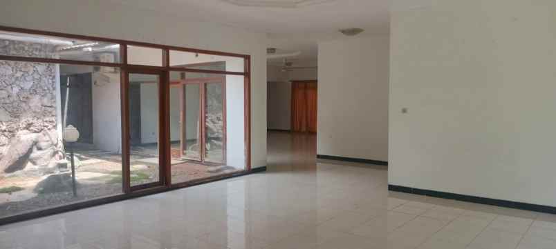 dijual rumah jalan bangka