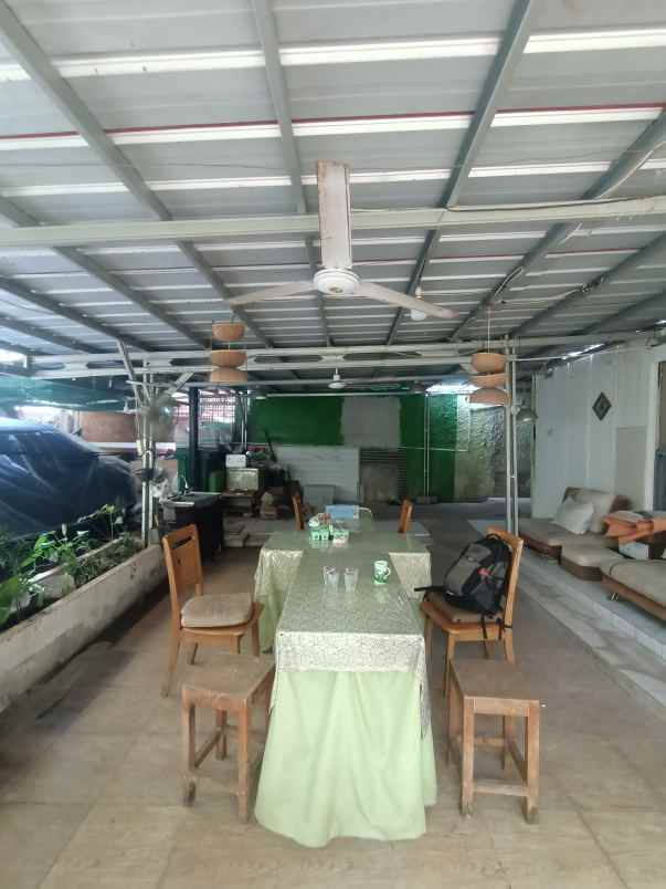 dijual rumah jalan kemang