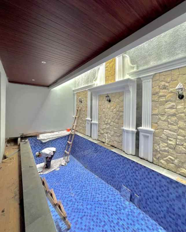 dijual rumah jalan raya jagakarsa