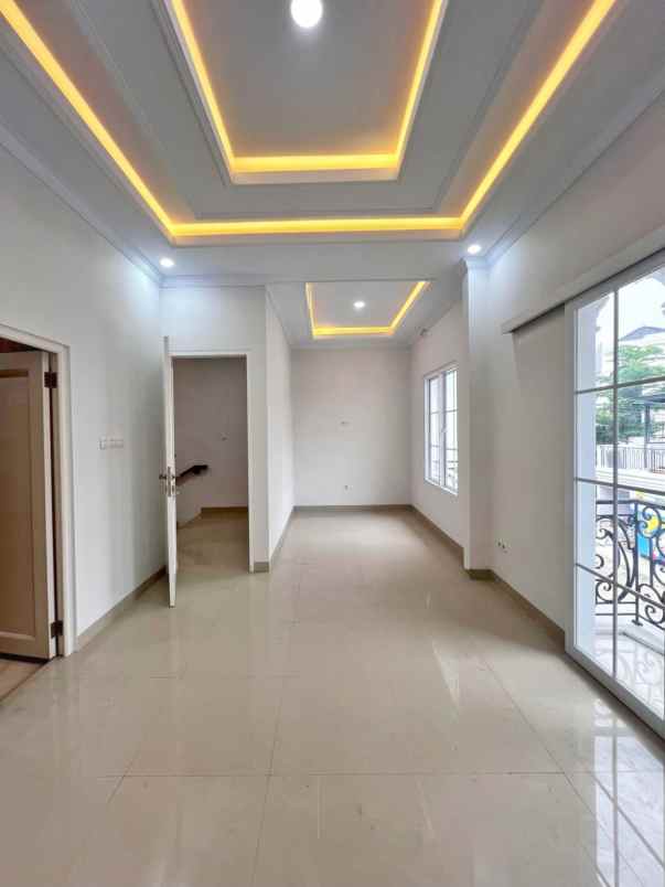 dijual rumah jalan raya kahfi jagakarsa