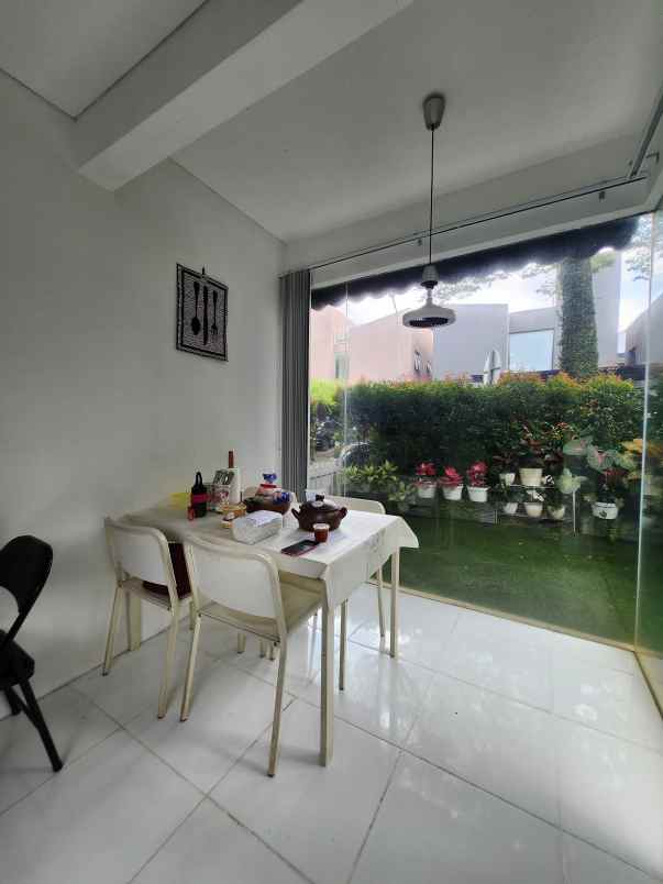 dijual rumah jalan raya rc veteran