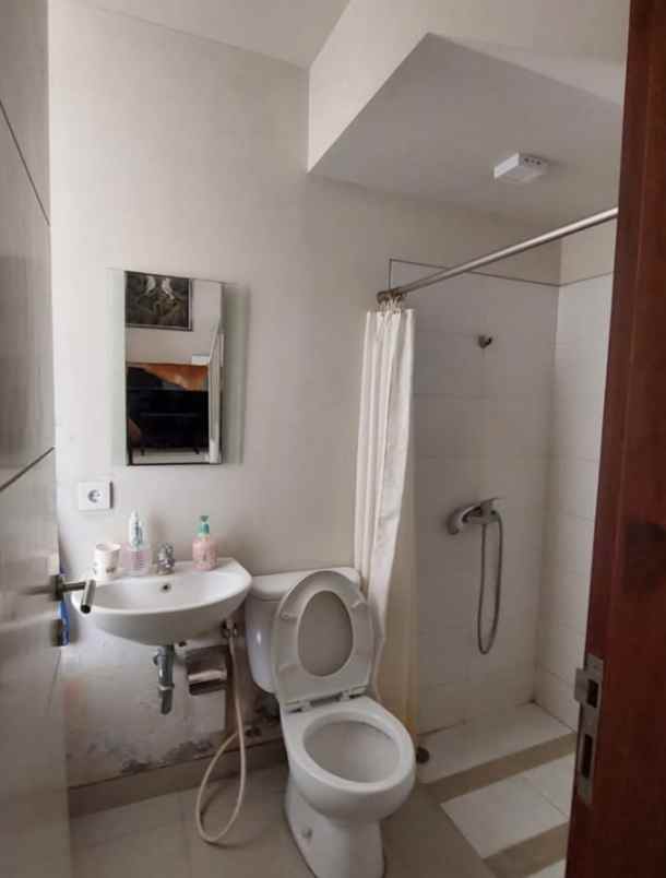 dijual rumah jalan wisata bukit mas 2