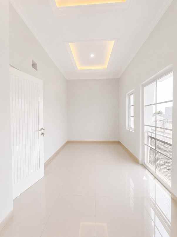 dijual rumah jatiranggon
