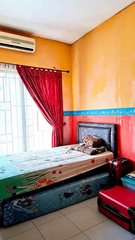 dijual rumah jatiwaringin