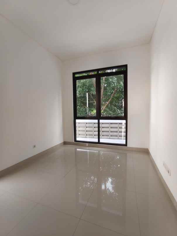 dijual rumah jl batununggal indah