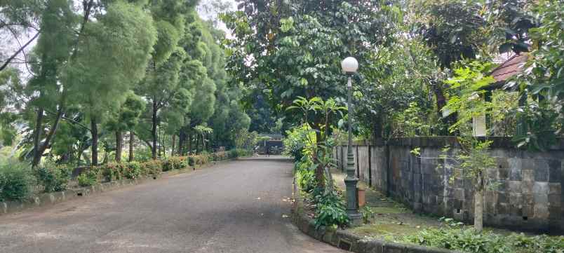 dijual rumah jl bukit pratama raya