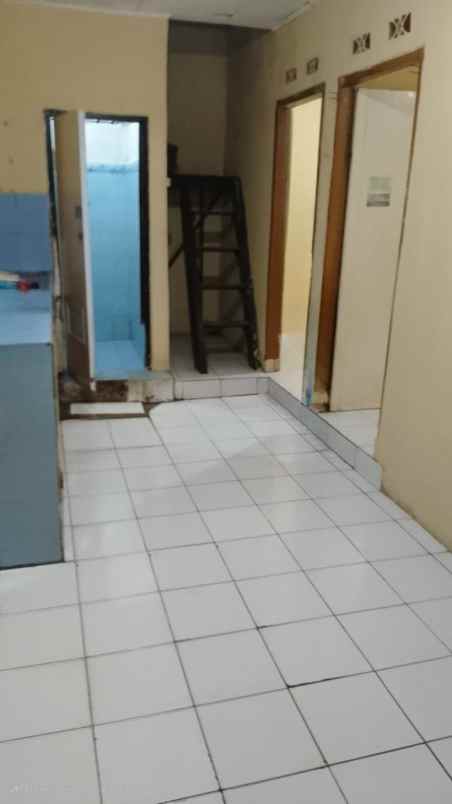 dijual rumah jl cikajang cibatu