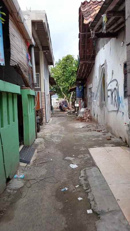 dijual rumah jl gaga ketapang alastua