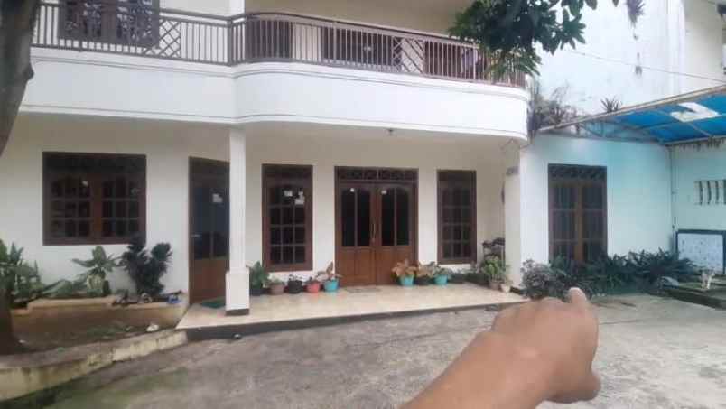 dijual rumah jl hegarmanah jatinangor